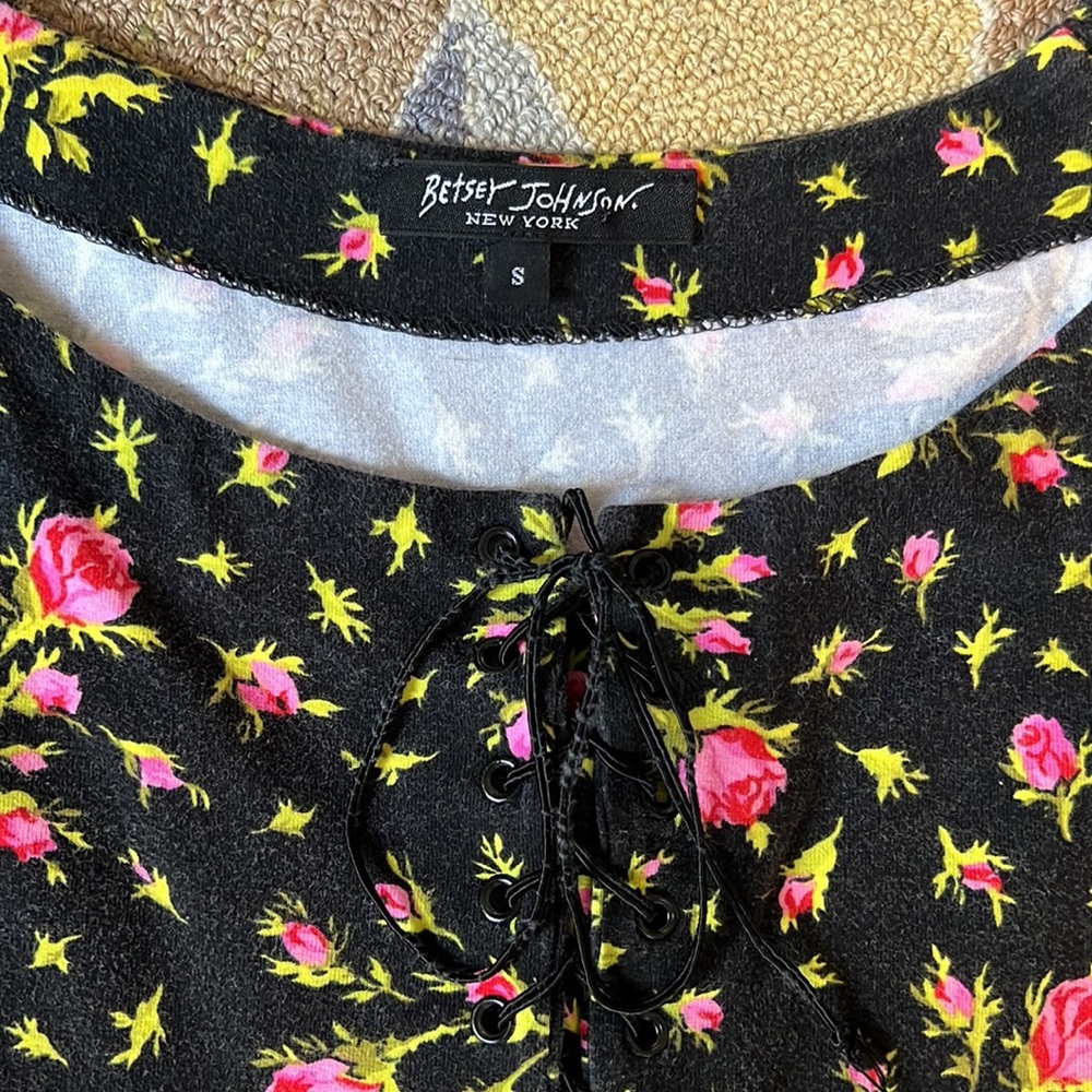 VINTAGE BETSEY JOHNSON COTTON BODYCON ROSES MILKMAID MIDI DRESS - Picture 2 of 11